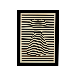 Tableau cadre personnalisable d’une silhouette en bois découpé et gravé vue de face avec cadre Woodillusion
