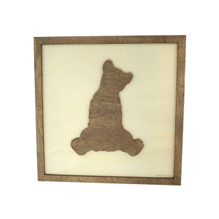 Tableau cadre personnalisable d’un ourson en bois découpé et gravé vue de face Woodillusion