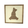Tableau cadre personnalisable d’un ourson en bois découpé et gravé vue de face Woodillusion