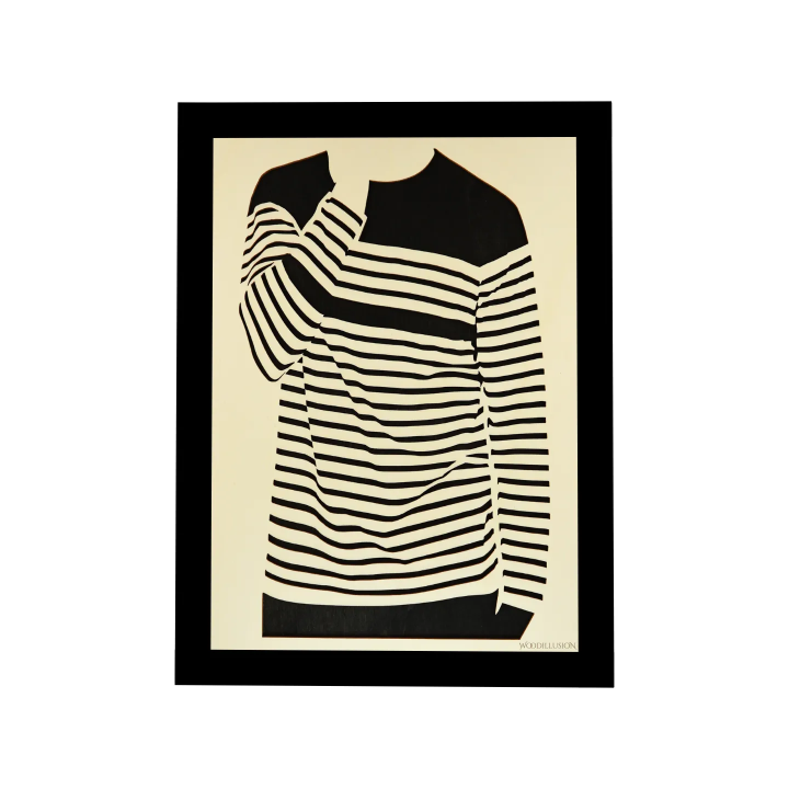 Customizable wall art frame of a silhouette in cut and engraved wood front view with frame Woodillusion