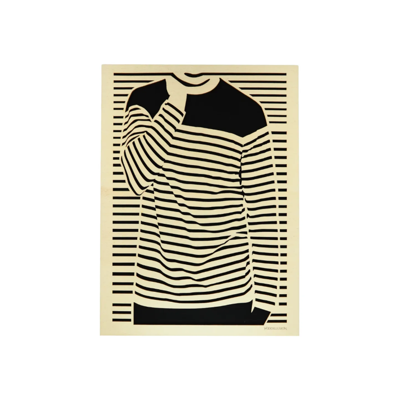 Tableau cadre personnalisable d’une silhouette en bois découpé et gravé vue de face Woodillusion