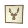 Tableau cadre personnalisable d’un cerf en bois découpé et gravé vue de face Woodillusion