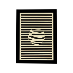 Tableau cadre personnalisable d’une sphère en bois découpé et gravé vue de face avec cadre Woodillusion