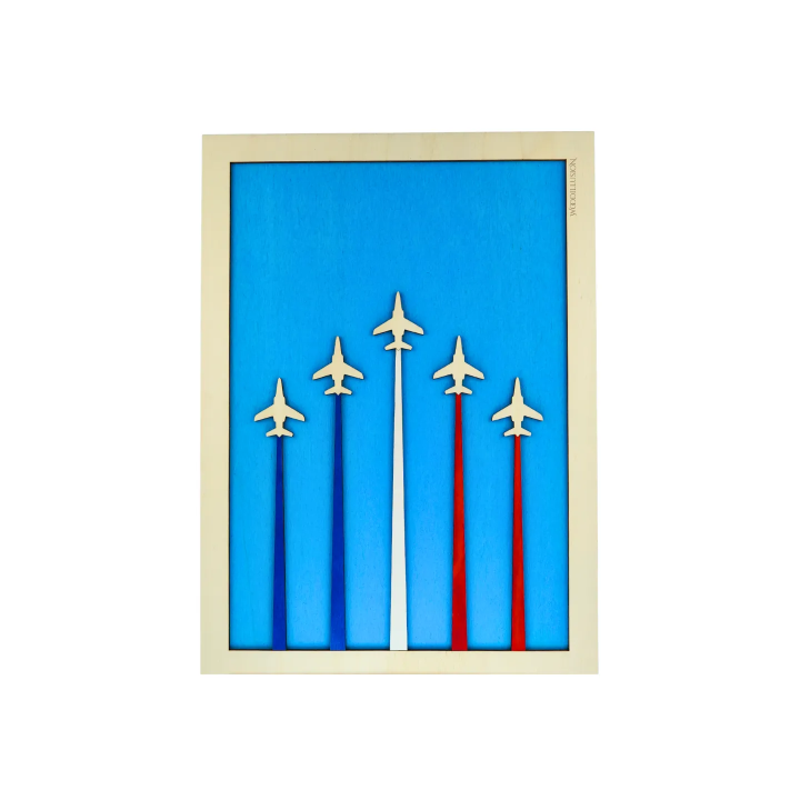 Tableau cadre personnalisable de voltige aérienne en bois découpé et gravé vue de face Woodillusion