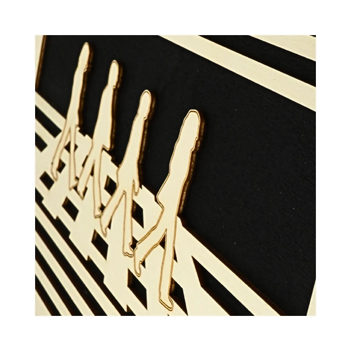 Zoom tableau cadre personnalisable les Beatles Abbey Road en bois découpé et gravé
