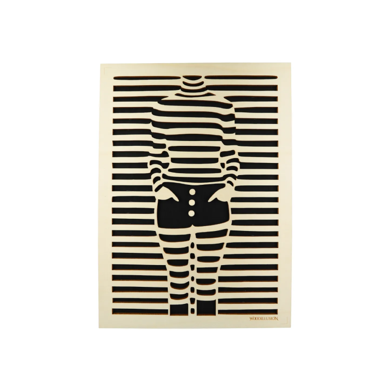 Tableau cadre personnalisable d’une silhouette en bois découpé et gravé vue de face Woodillusion